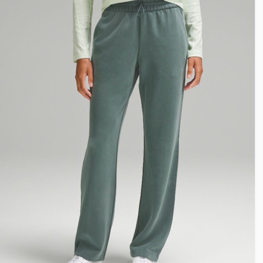 Lululemon pants